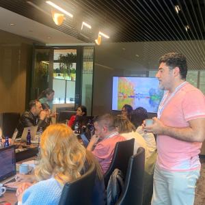 Radyoterapide Vakalar Eşliğinde Yeniden Işınlamalar - İstanbul